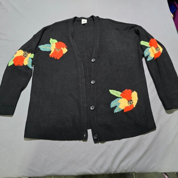 CAbi Sweaters - Cabi Floral Intarsia Cardigan Women‎ XL Black V-Neck Button Front Sweater 4465